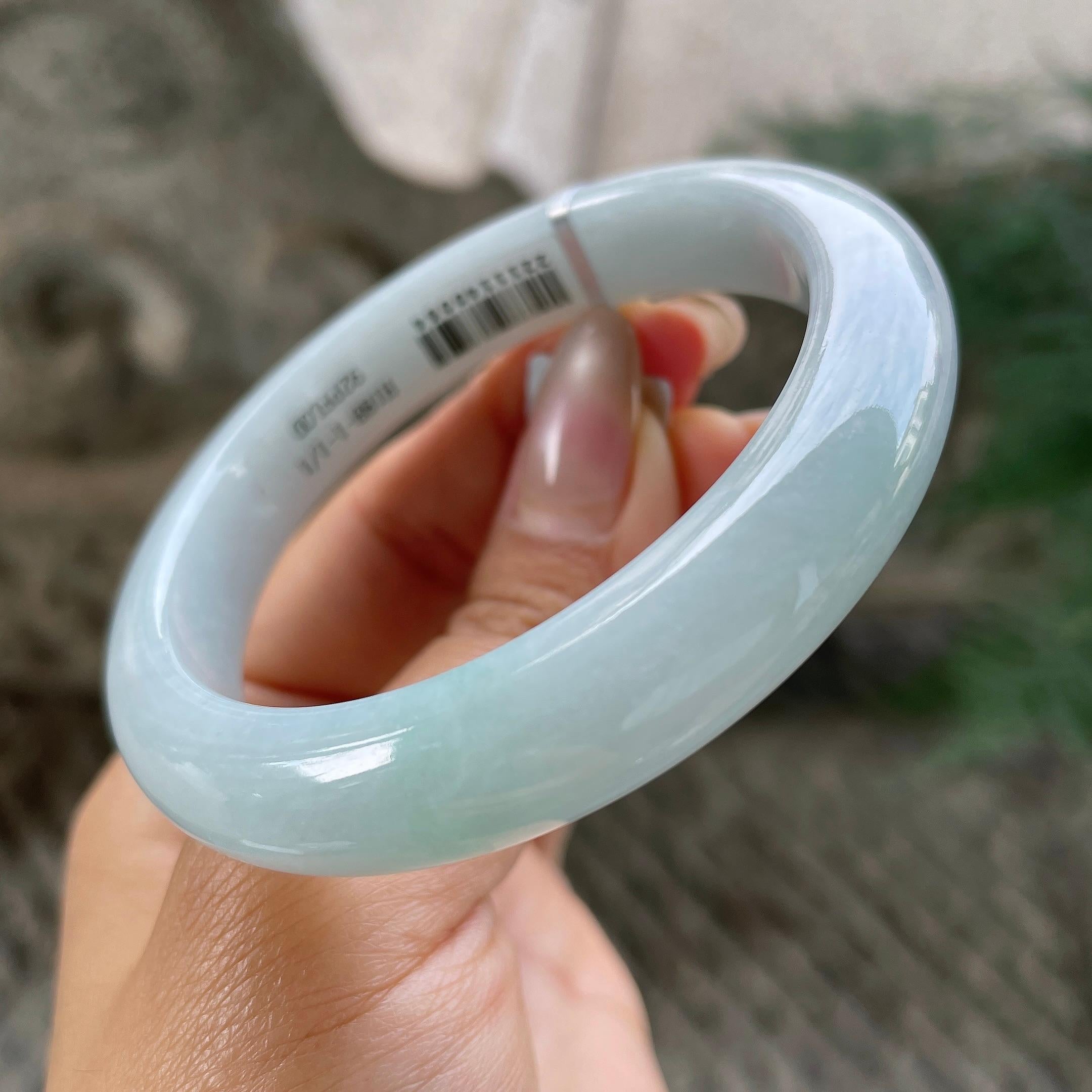 细糯种带底色正圈平安镯56圈    天然缅甸A货翡翠（yc351376）
