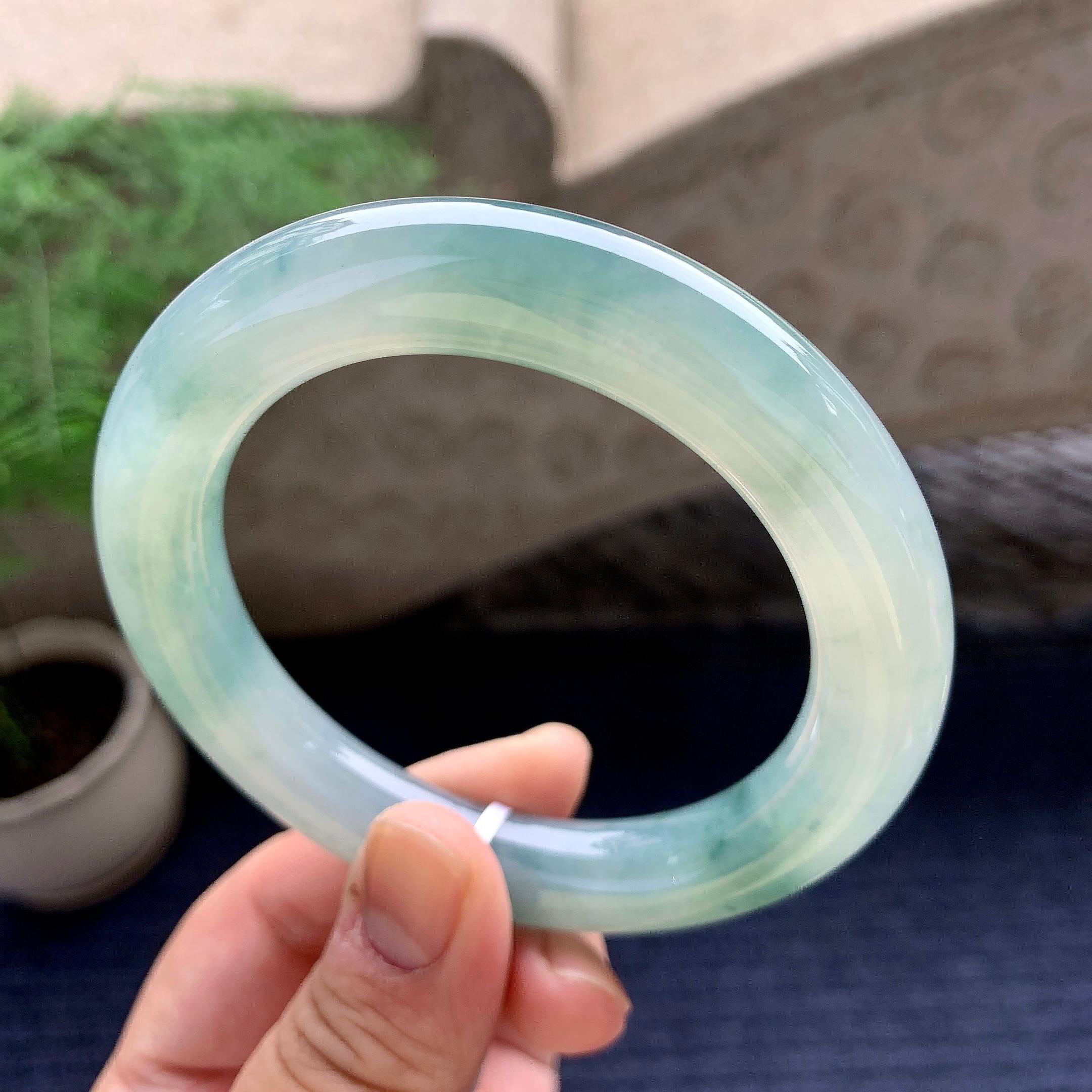 糯冰种飘花圆条手镯（58.6mm）（yc198214）