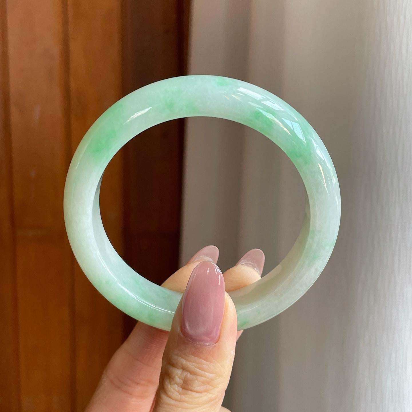 细糯冰飘花翡翠平安镯（55mm）（yc284957）