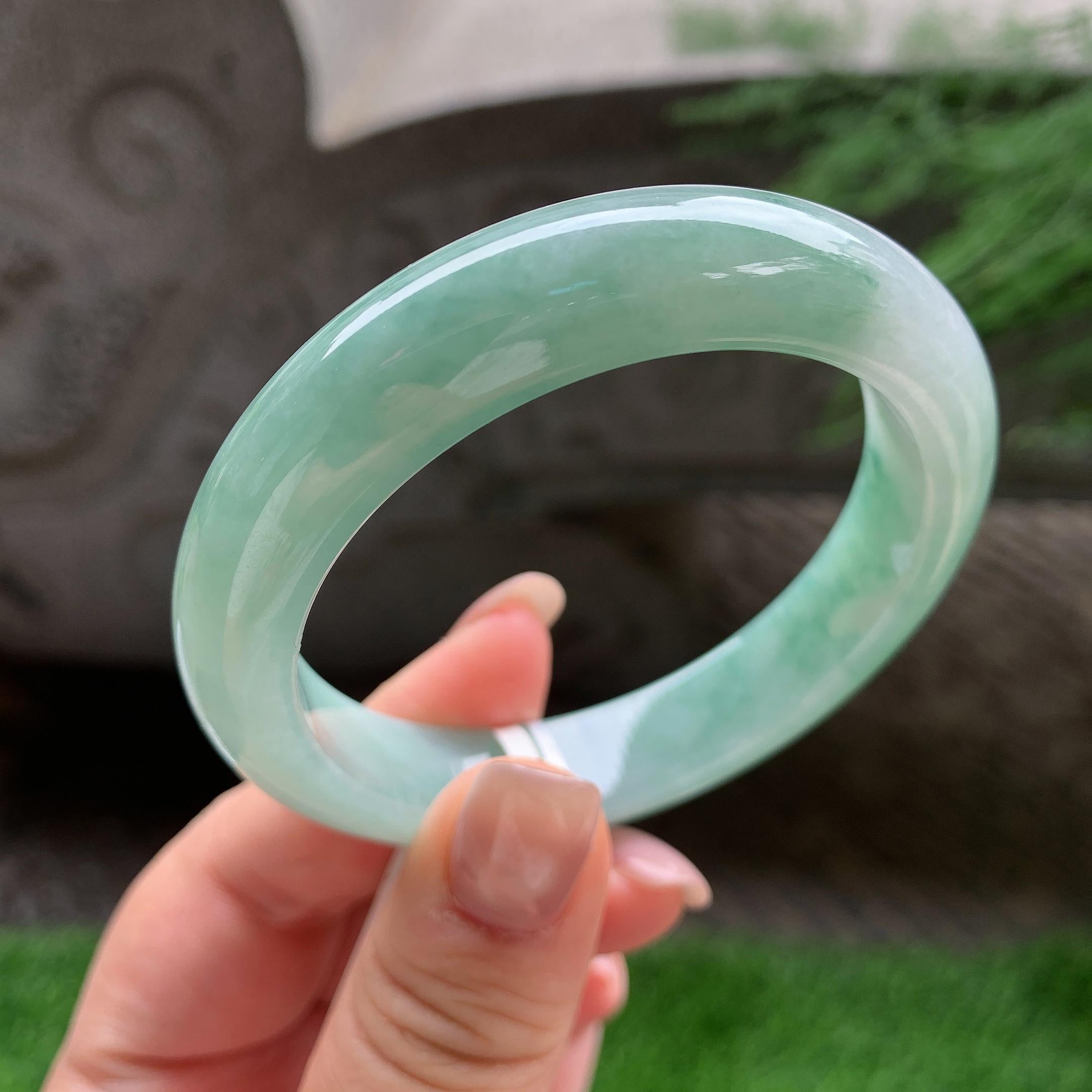 细糯种飘蓝花正圈平安镯  55.6圈口  天然缅甸A货翡翠（yc407875）