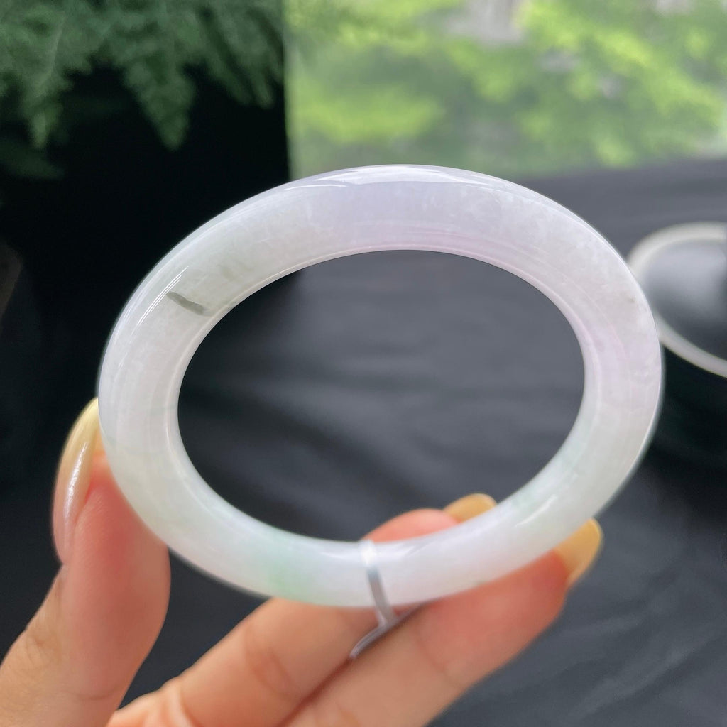 细糯种飘绿圆条手镯55.1圈 天然缅甸A货翡翠（yc473130）