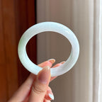 糯冰白底青翡翠平安镯（54mm)（yc396375）