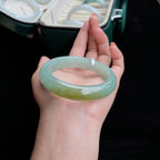 糯冰晴底飘黄正圈翡翠手镯（56.7mm）（yc017163）
