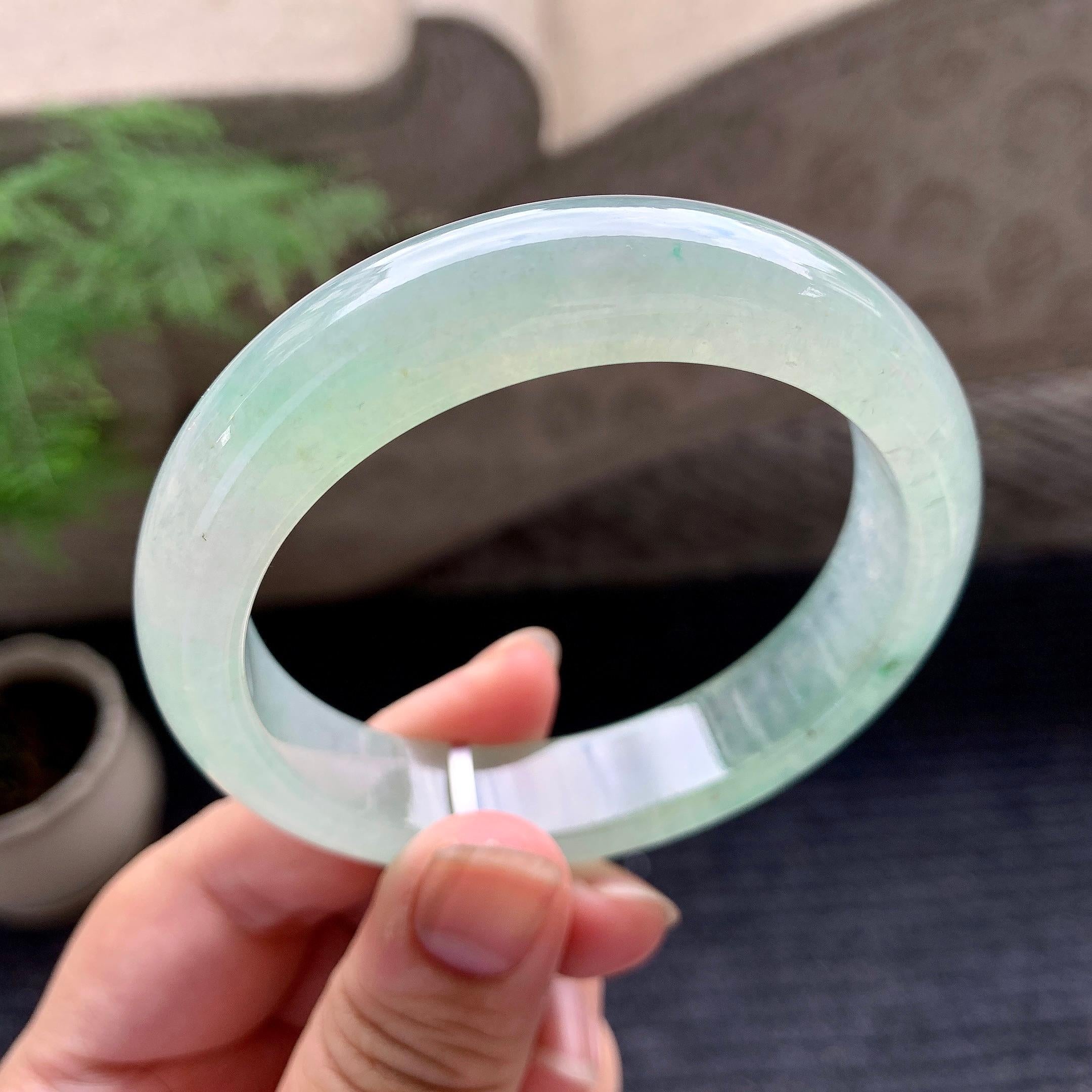 糯冰种晴水平安镯（57.3mm）（yc195953）