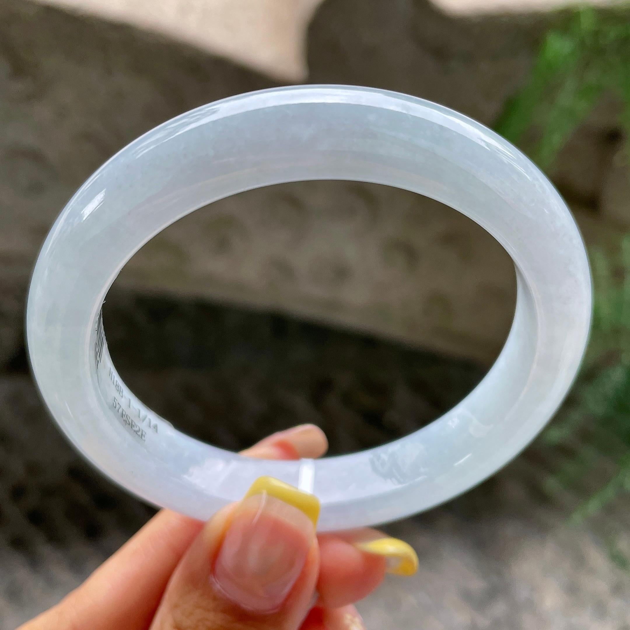 细糯种蓝底正圈平安镯57.7圈          天然缅甸A货翡翠（yc392731）