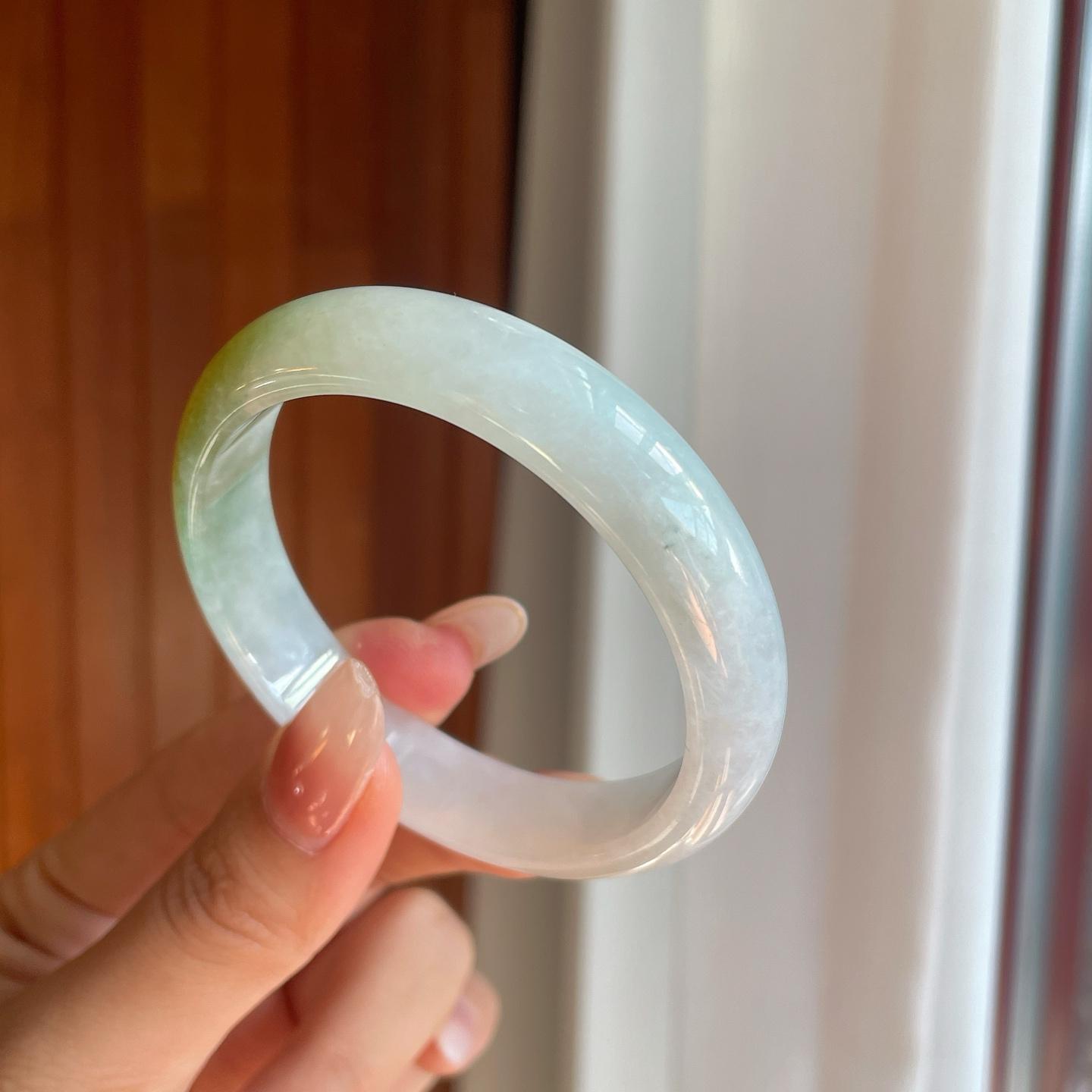 糯冰飘黄翡翡翠平安镯（55.7mm）（yc269047）