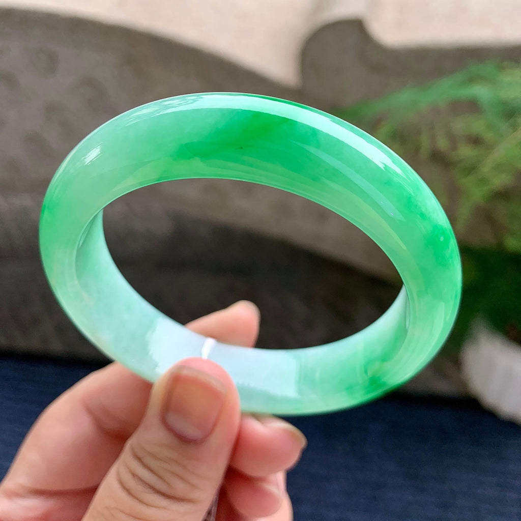 细糯种飘阳绿小宽版轮胎手镯（57.4mm）（yc233923）