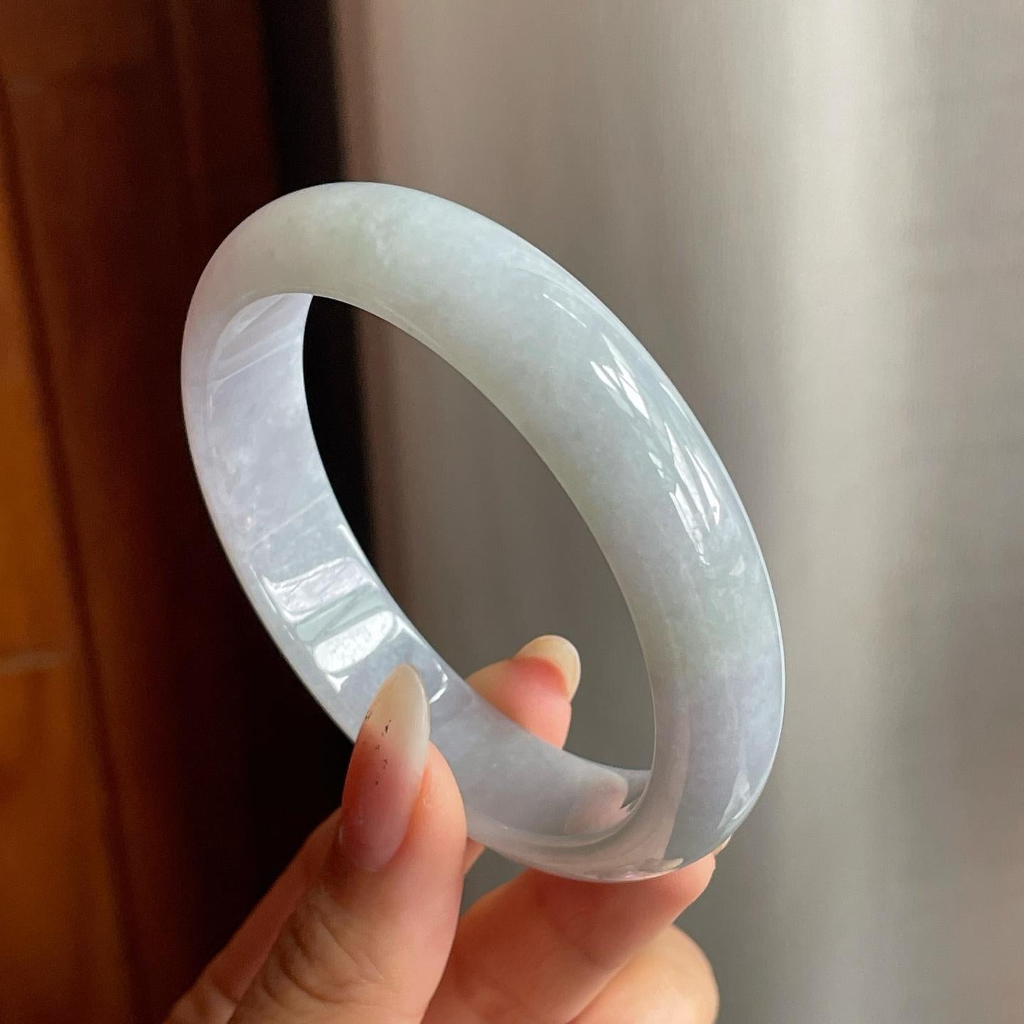 糯冰种带底色翡翠平安镯（57.7mm）（yc217399）