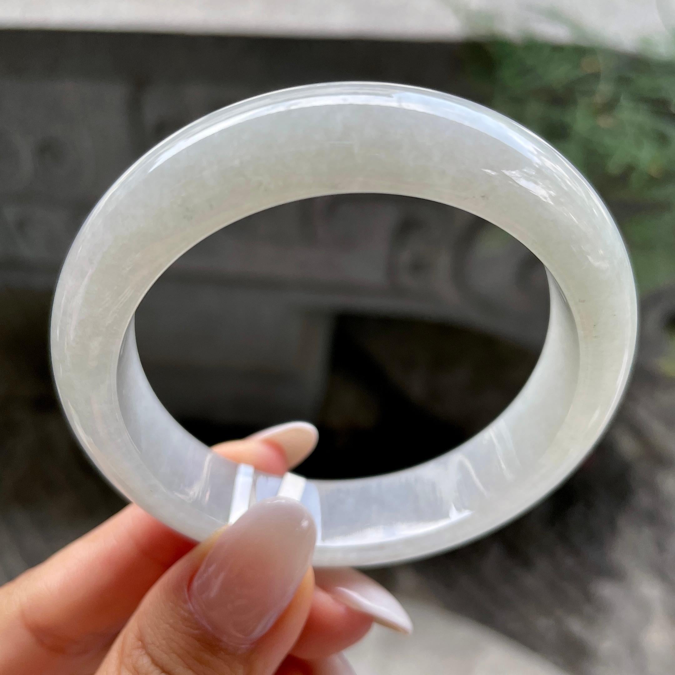 细糯种带底色正圈平安镯55圈         天然缅甸A货翡翠（yc407888）