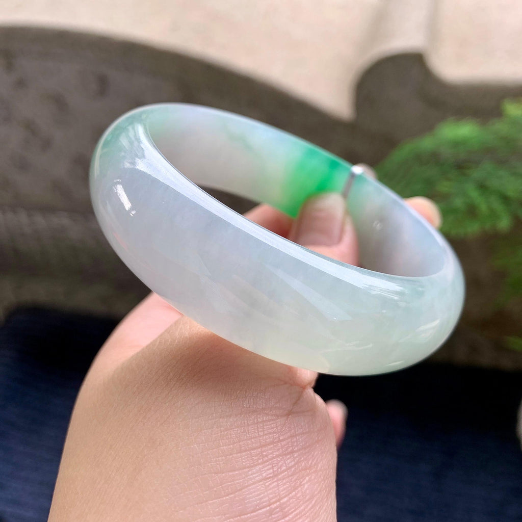 糯冰种飘阳绿宽版轮胎手镯（58.8mm）（yc252995）