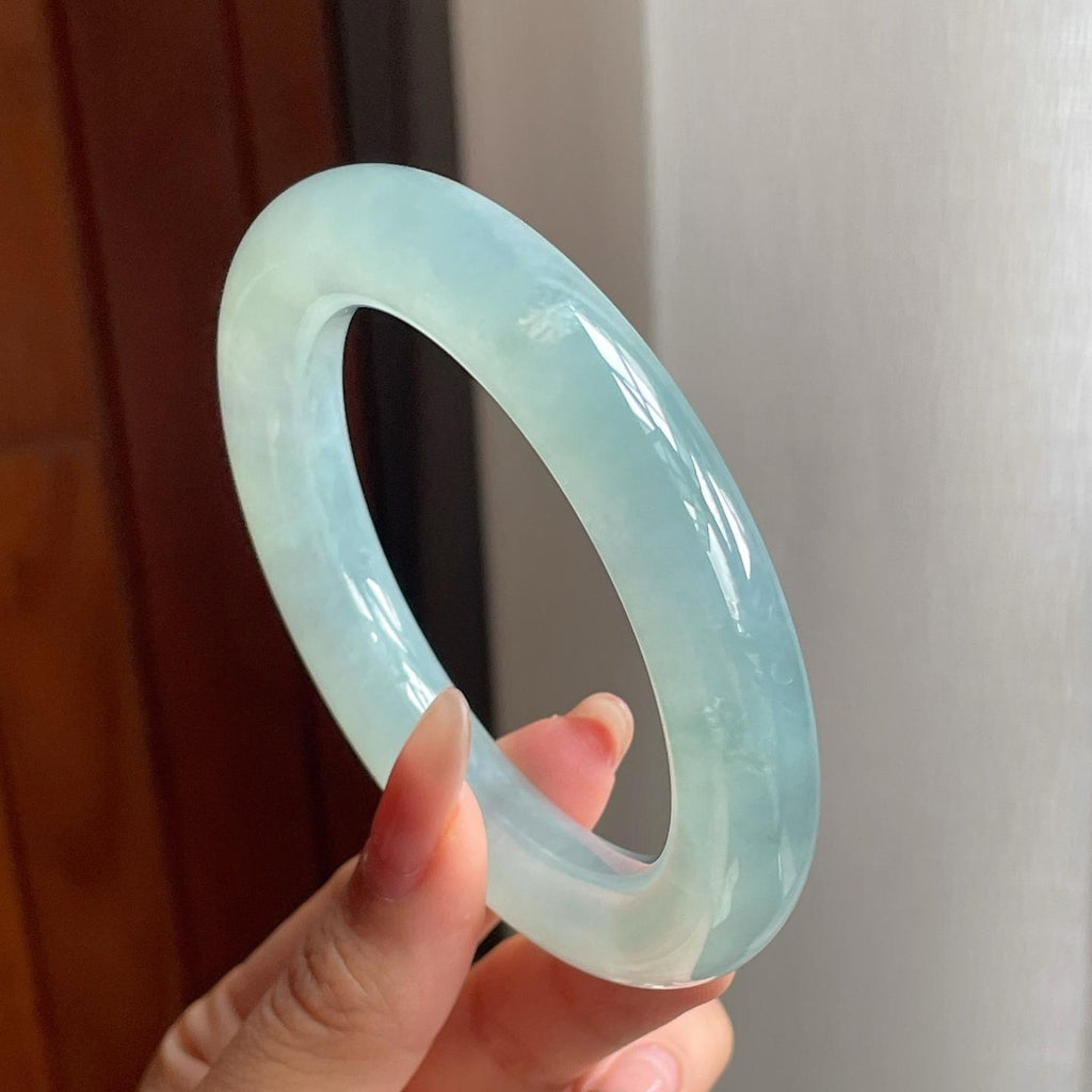 糯冰种晴底翡翠圆条手镯（57mm）（yc200133）