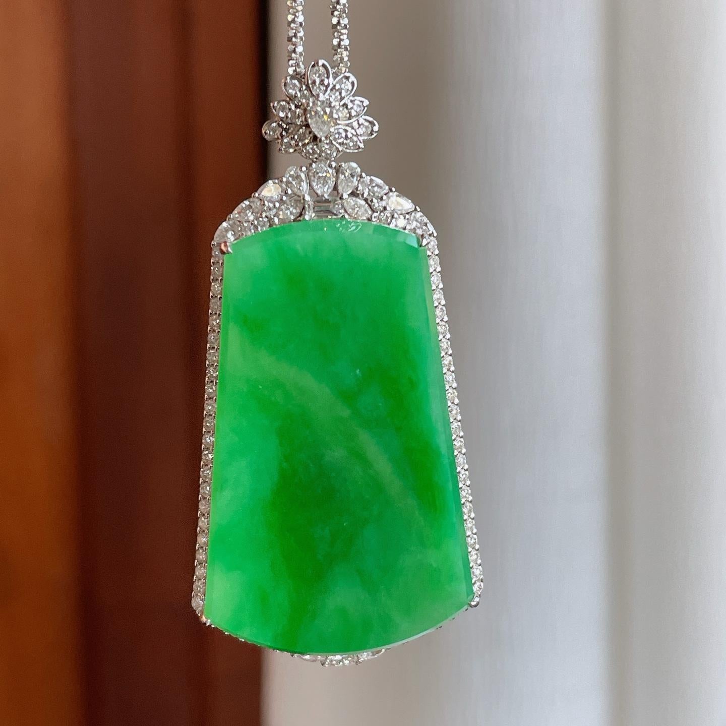 18k金钻镶冰种满绿翡翠无事牌（yc257263）