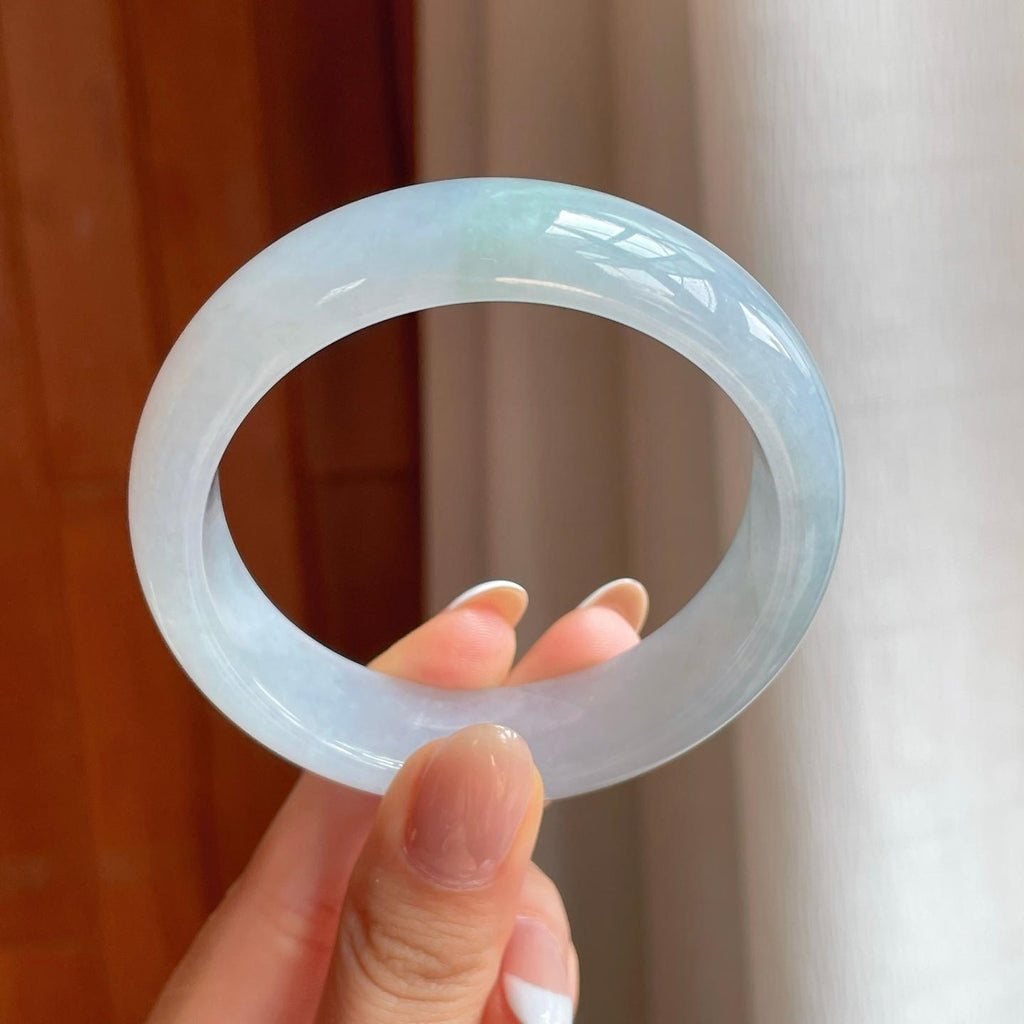 冰种淡底色宽版翡翠平安镯（55.3mm)（yc373871）