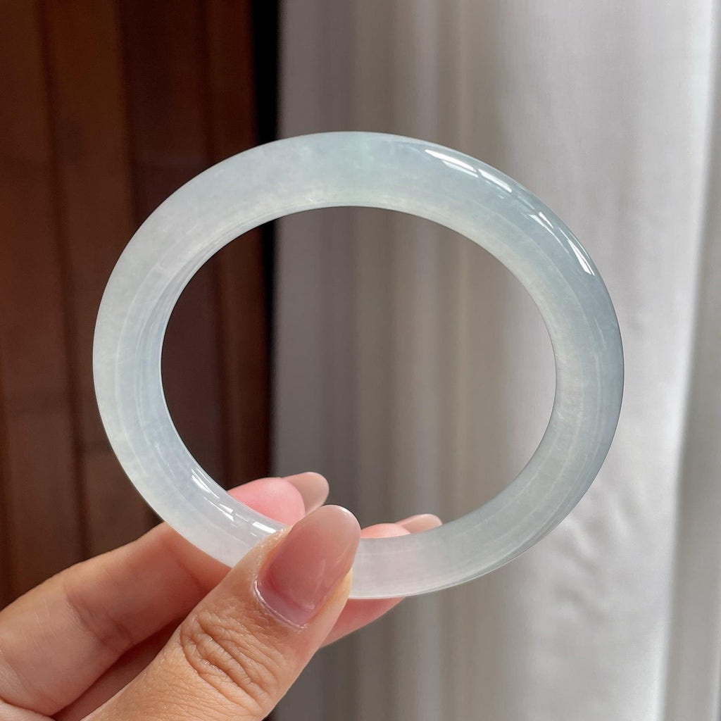 冰种淡底色圆条手镯 54圈 天然缅甸A货翡翠（yc693809）