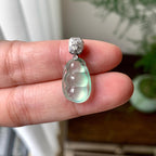 18K金钻镶冰种淡晴底福豆吊坠（yc257222）