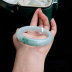 糯冰飘蓝花正圈翡翠手镯（57mm）（yc017164）