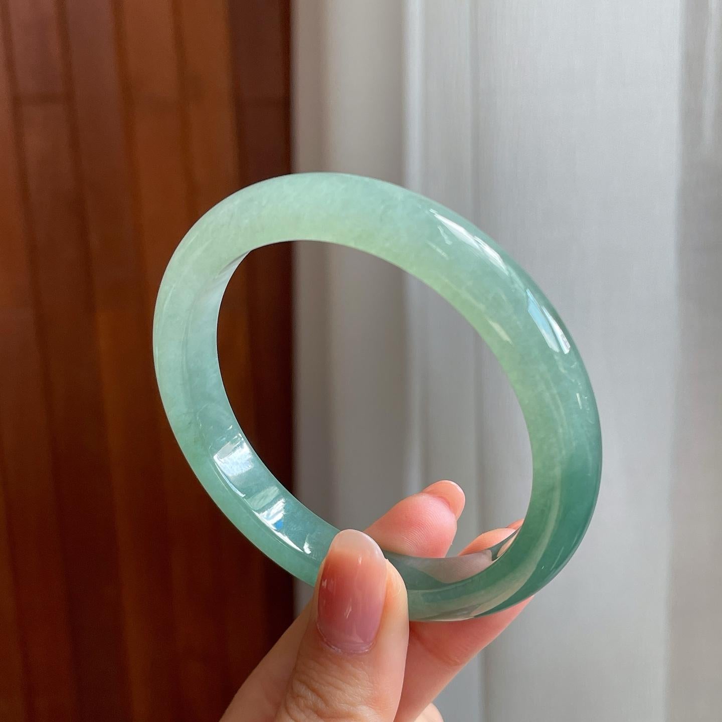冰种湖水绿翡翠平安镯（58.3mm）（yc333817）