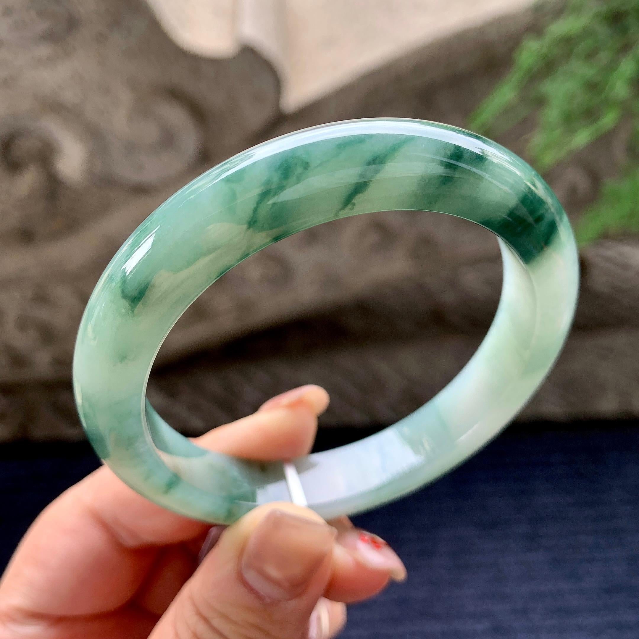 大圈口 细糯种飘绿花正圈平安镯 58圈口 天然缅甸A货翡翠（yc357746）
