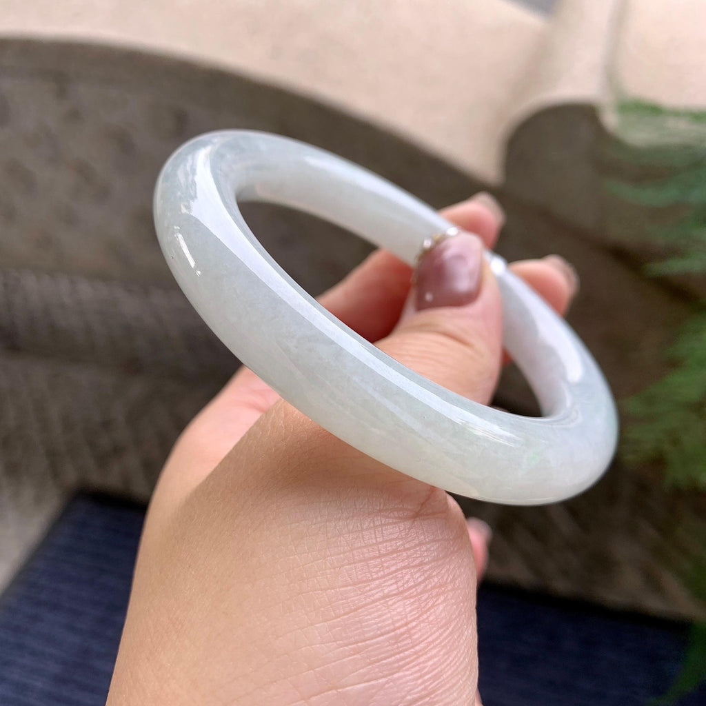 糯种飘翠绿圆条手镯（57mm）（yc277154）