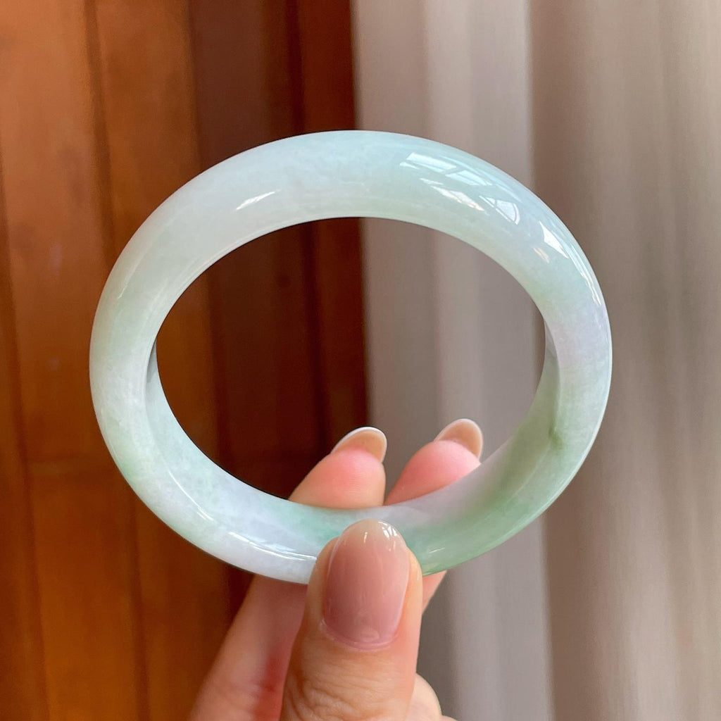 糯冰白底青翡翠平安镯（54.4mm)（yc366100）