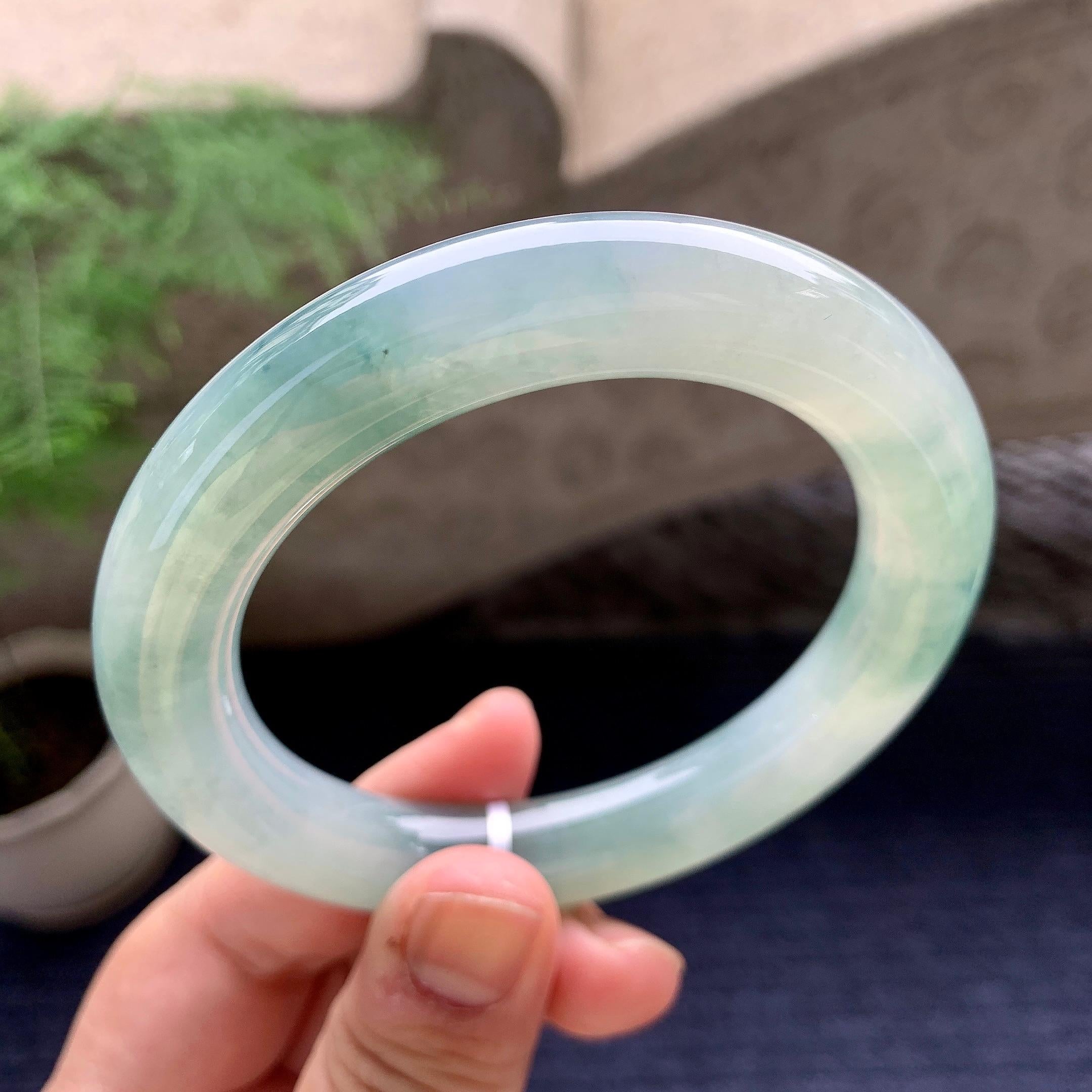 糯冰种飘花圆条手镯（58.6mm）（yc198214）