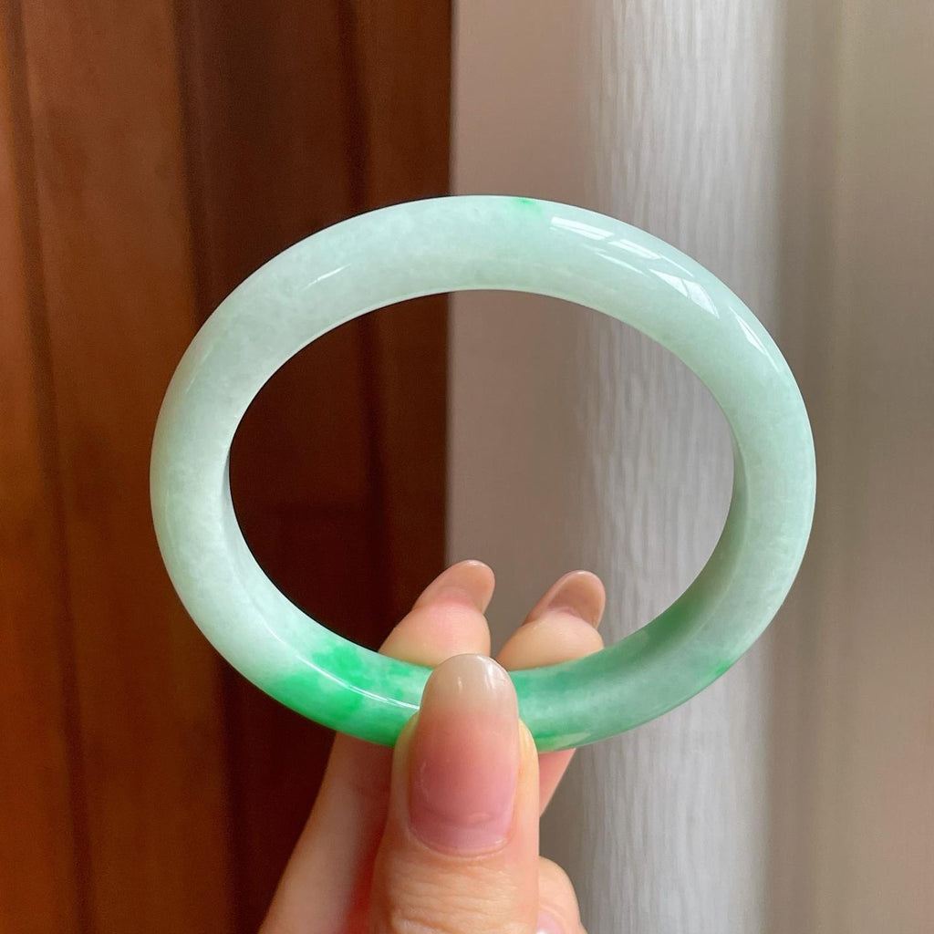 糯冰带色翡翠贵妃镯（53.4mm)（yc354334）