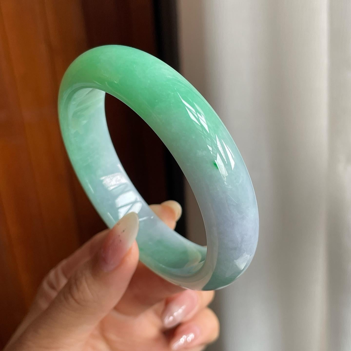 糯冰种春带彩翡翠平安镯（58mm）（yc223448）