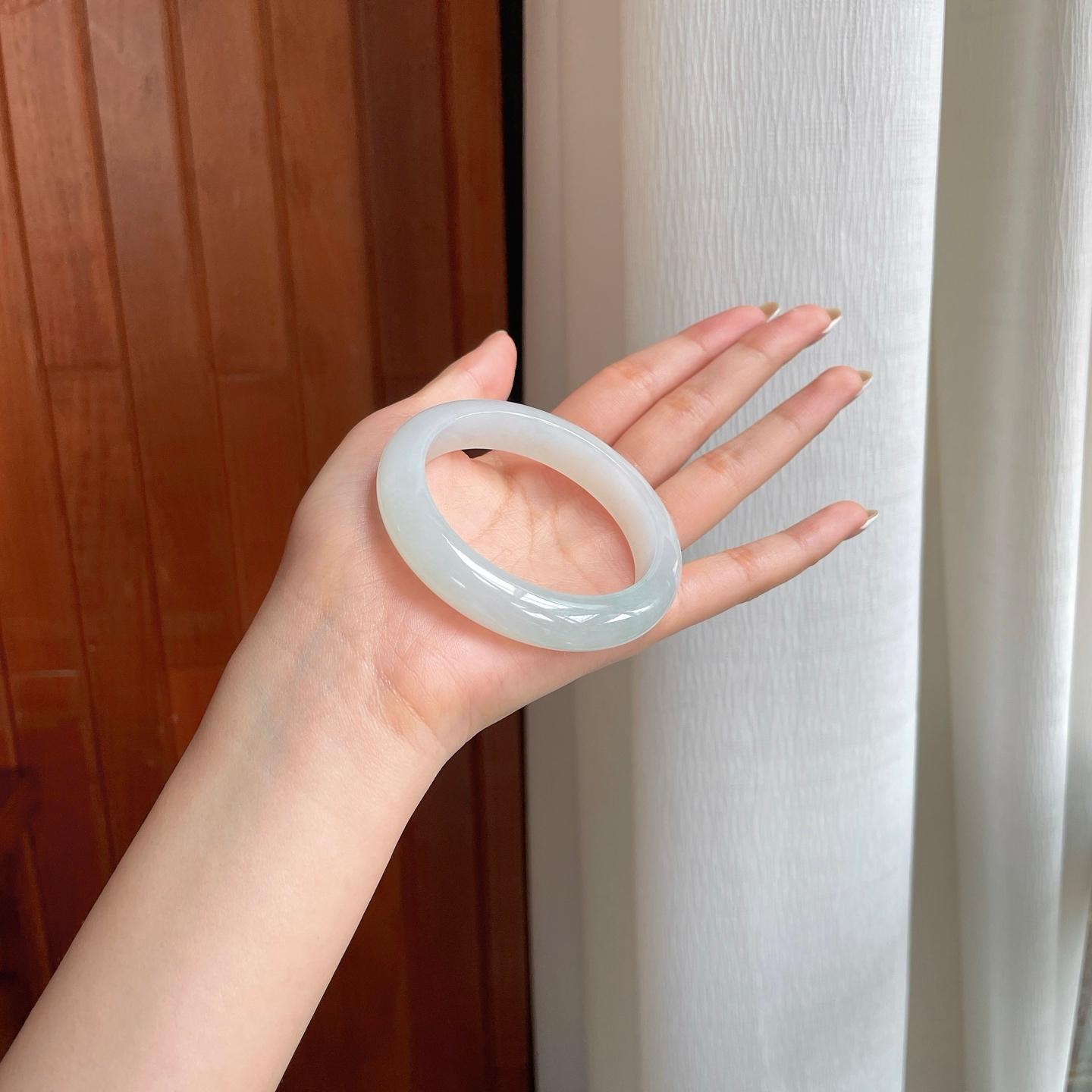 糯冰白月光翡翠平安镯（54mm)（yc374247）