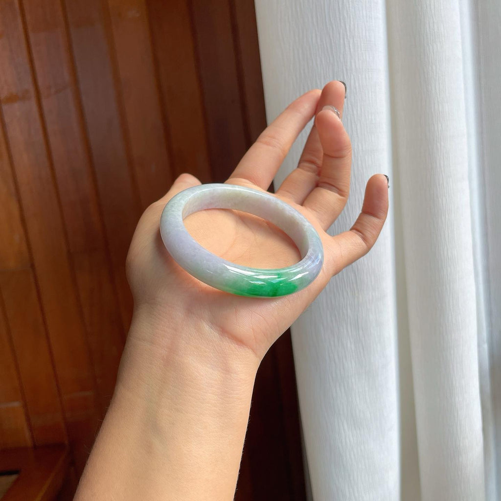 糯种带色翡翠平安镯（54.8mm）（yc276556）