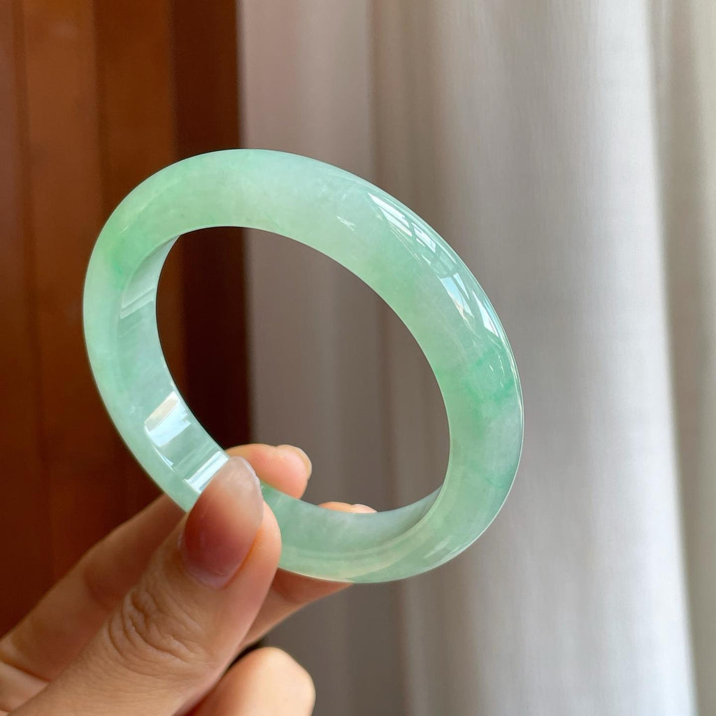 糯冰带色翡翠平安镯（55mm）（yc313029）