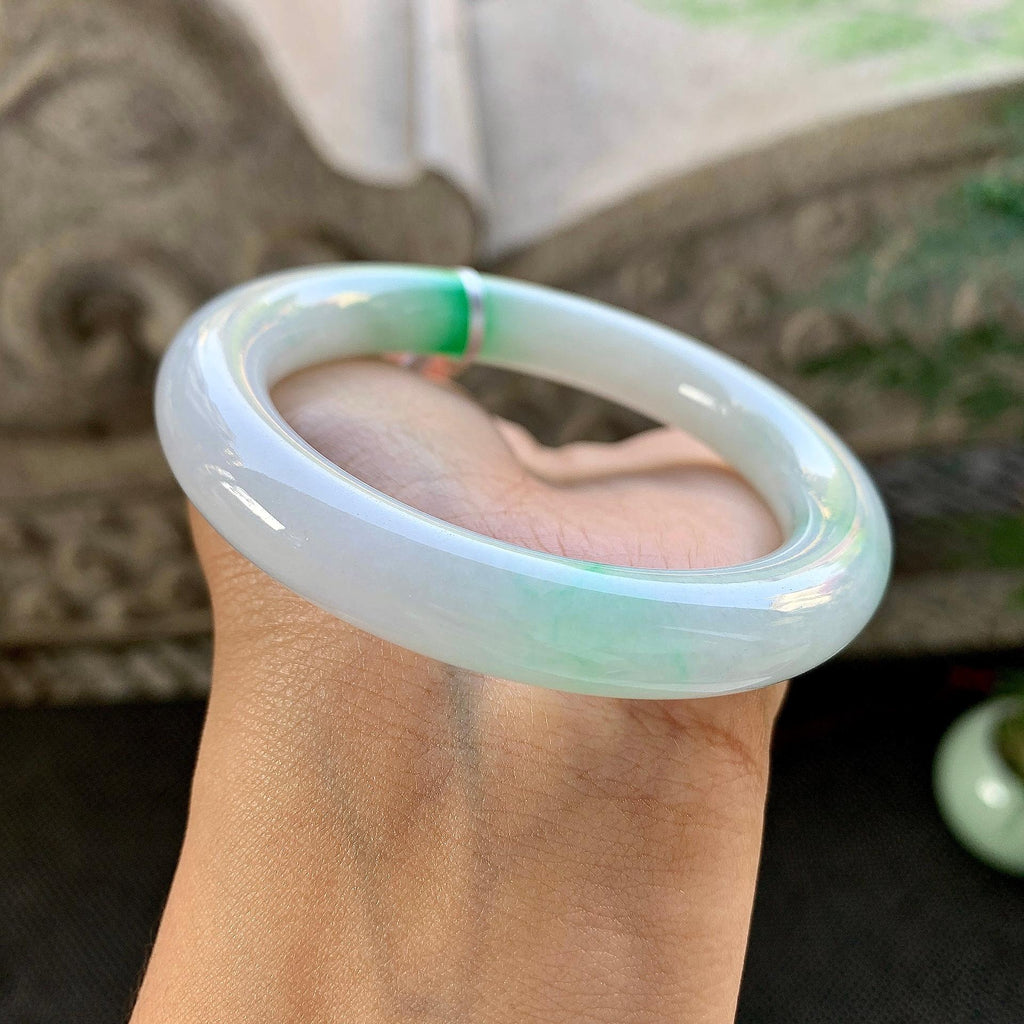 细糯种飘绿圆条手镯（55.9mm）（yc264075）