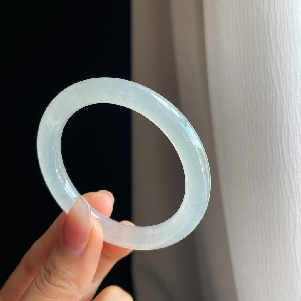 冰种白月光翡翠圆条手镯（49.8mm）（yc316835）