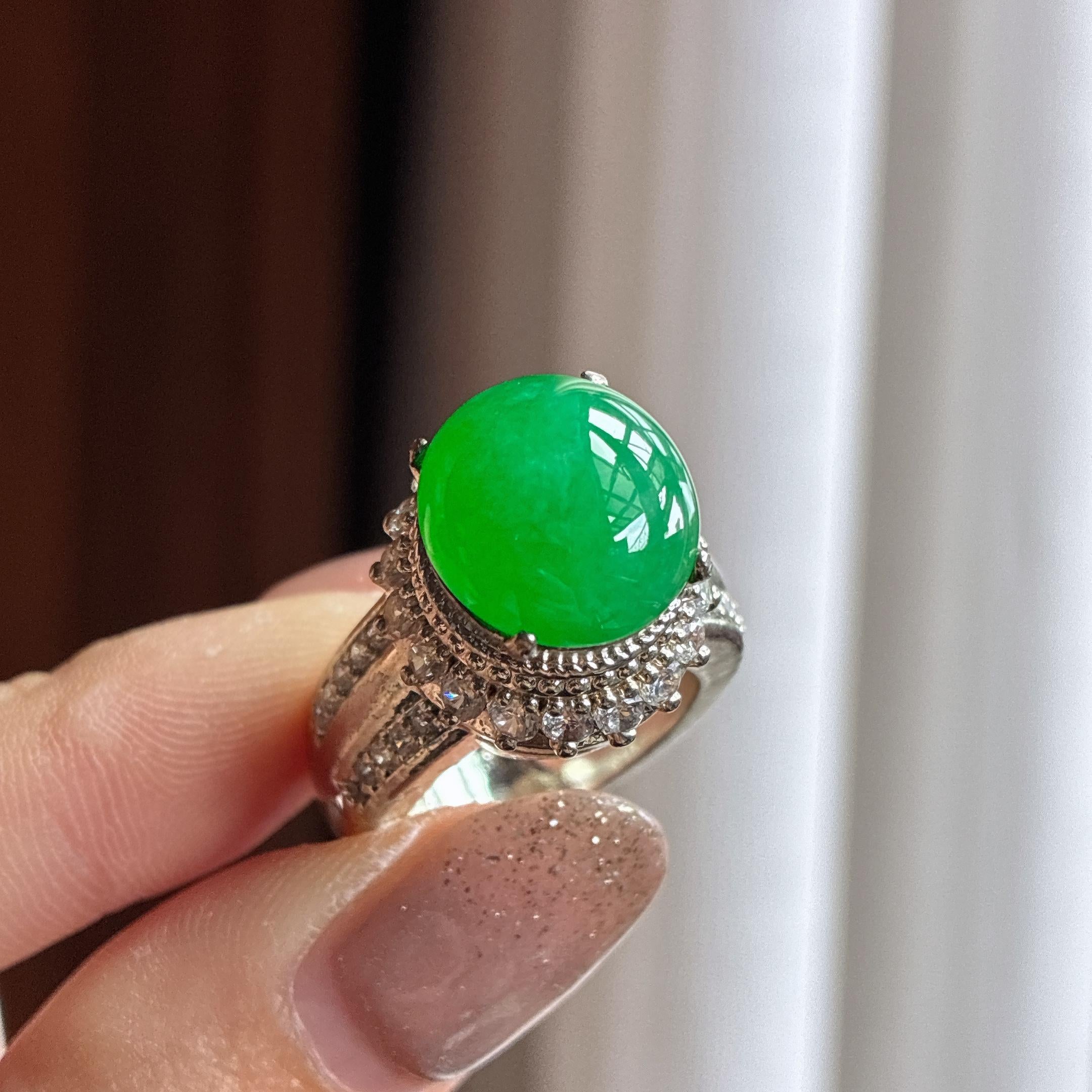 Mặt trứng dương lục nõn băng, đế đồng - Ngọc phỉ thúy tự nhiên Miến Điện loại A (yc451548)