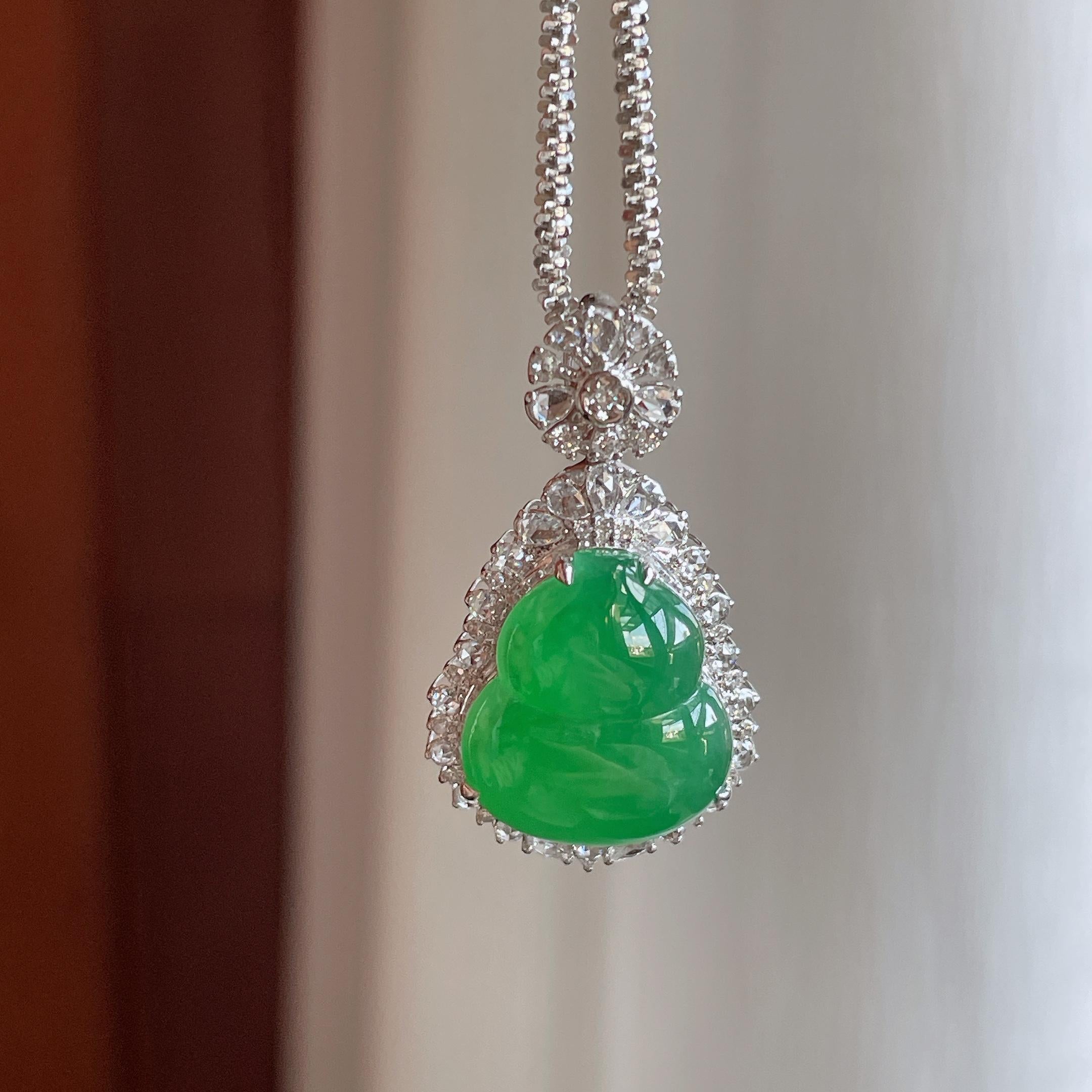 18k 金钻镶冰种满绿翡翠葫芦（yc314112）