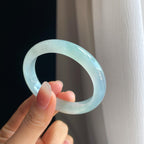 冰种淡春彩翡翠贵妃镯（53mm）（yc316820）