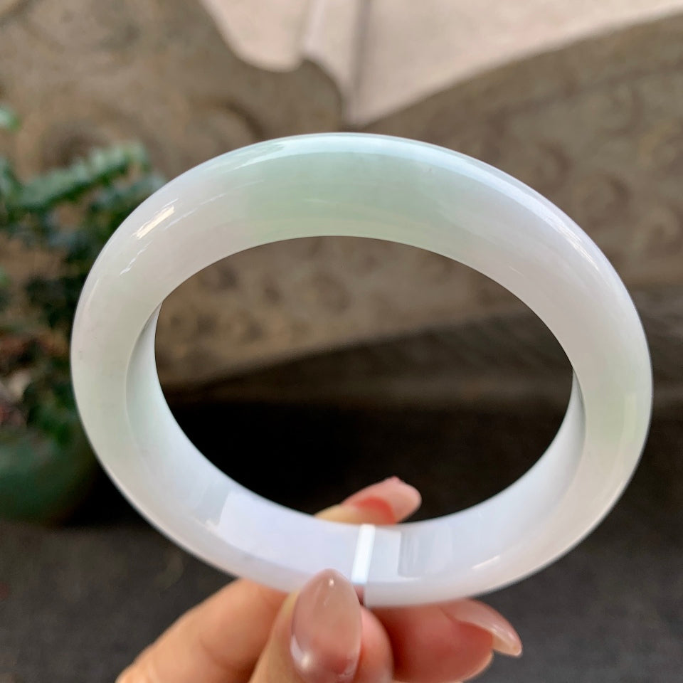 糯种带色翡翠平安镯（57mm）（yc054474）