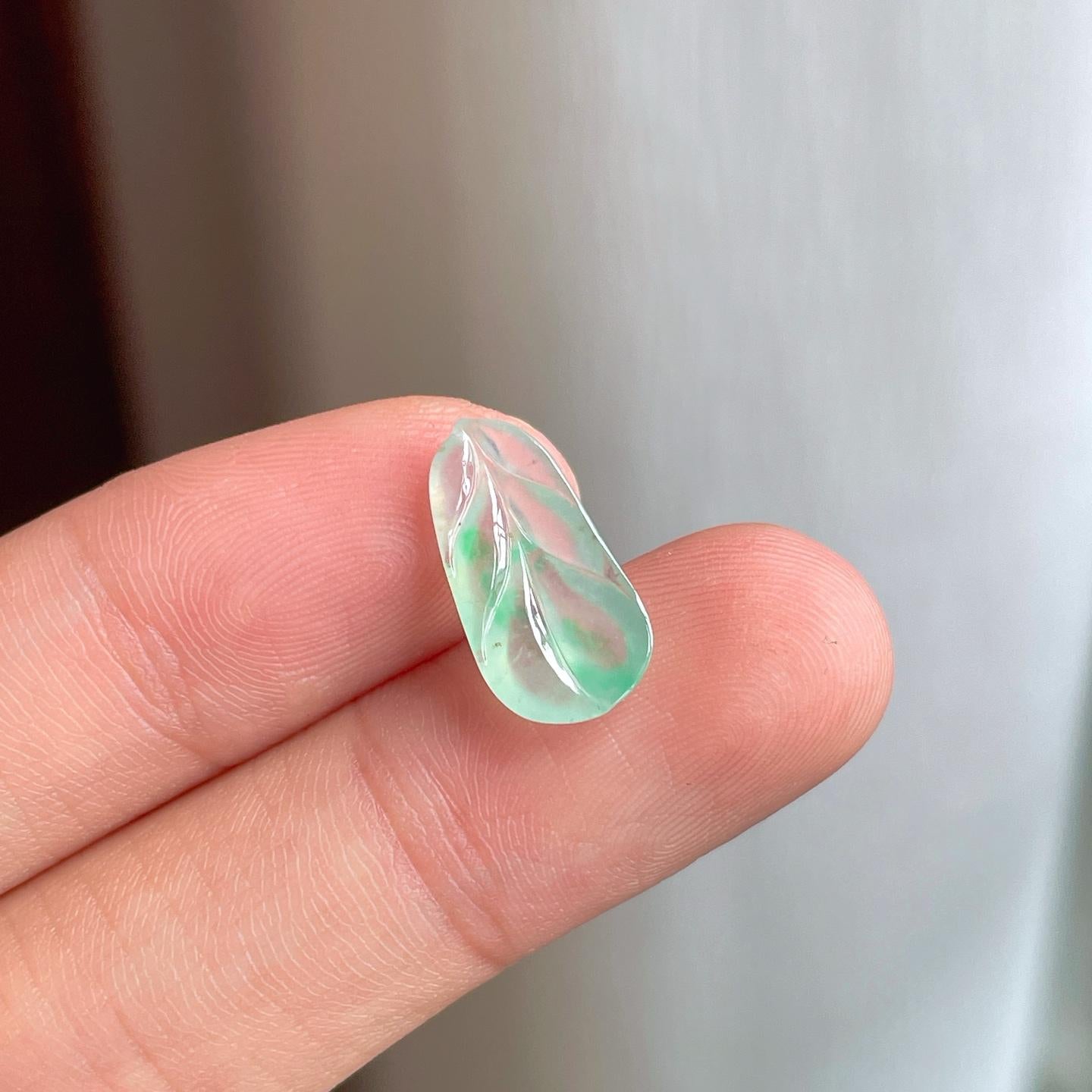 裸石冰种飘绿花翡翠叶子（yc249139）