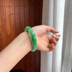 Vòng tay tròn bình an ngọc phỉ thúy Miến Điện tự nhiên loại A màu nước đục băng, vòng 56 (yc451555)