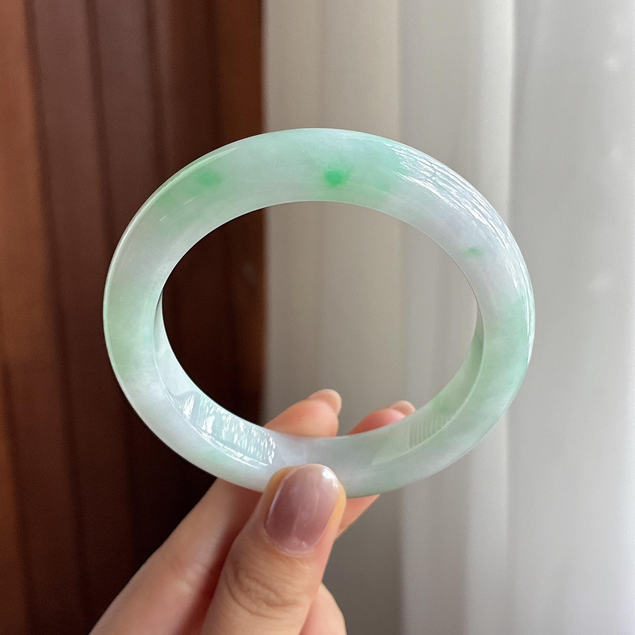 细糯种飘绿花正圈平安镯 57圈 天然缅甸A货翡翠（yc495417）