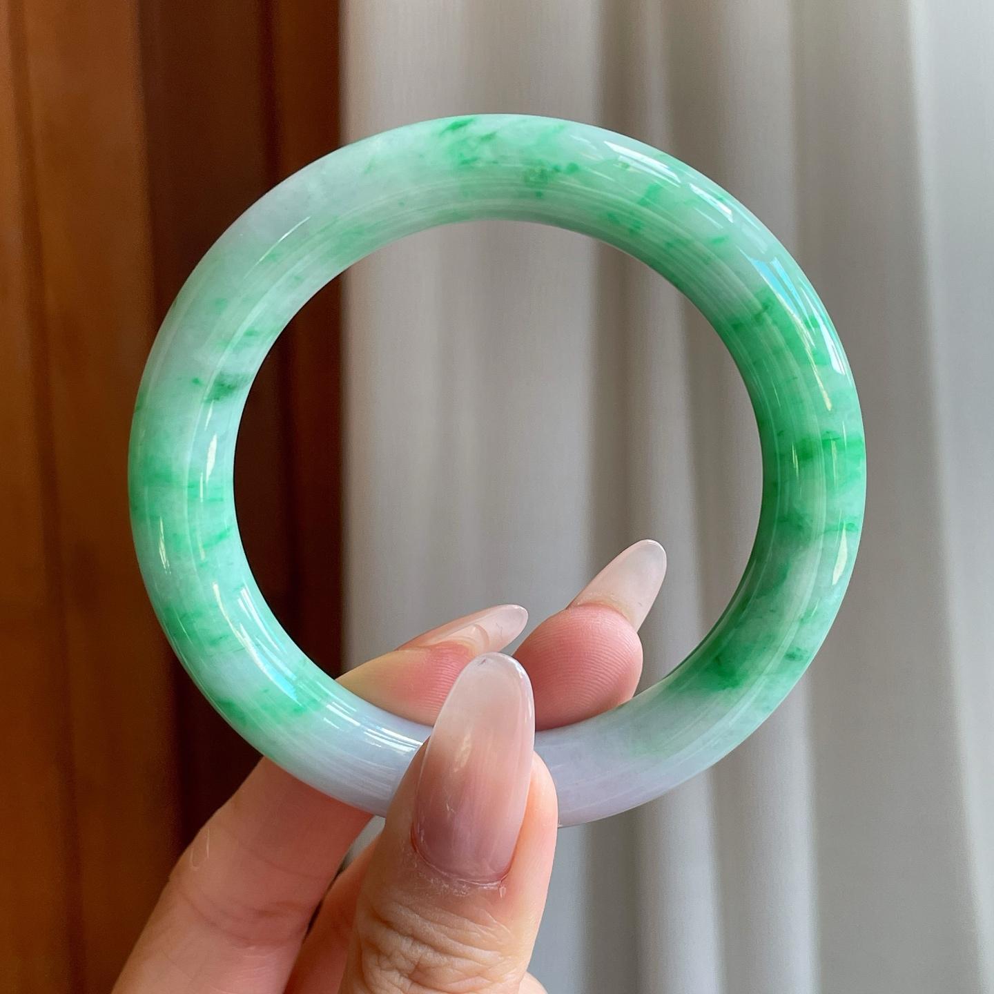 细糯冰飘花翡翠圆条手镯（54.3mm）（yc272908）