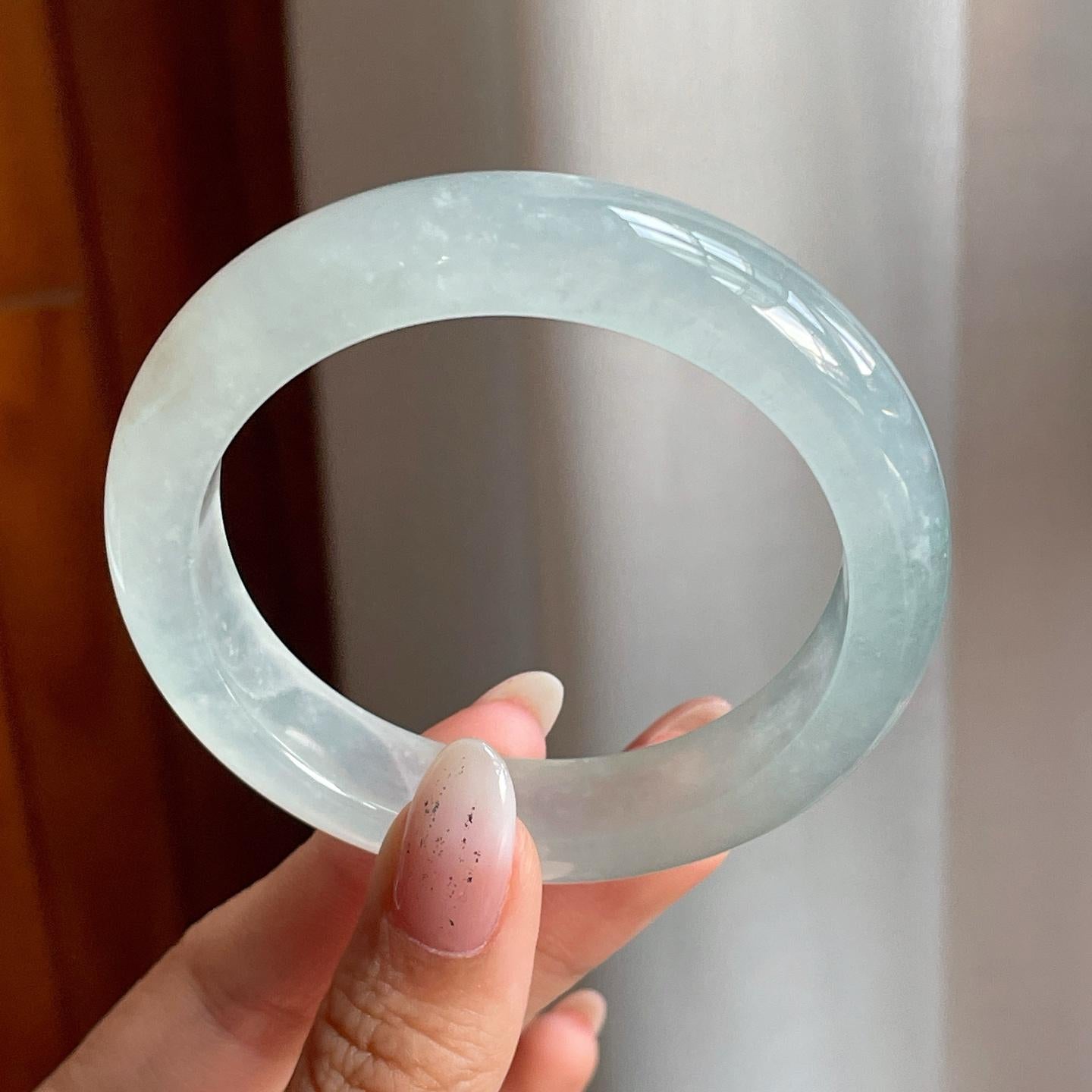 冰种带底色翡翠平安镯（54mm）（yc204368）