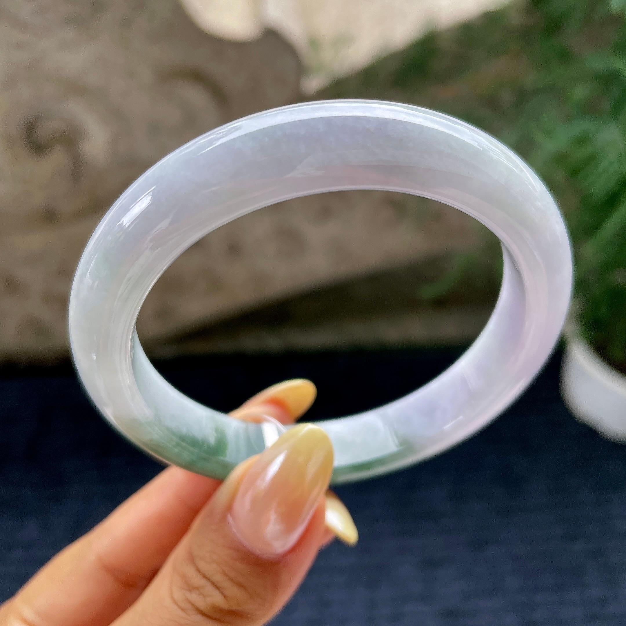 细糯种淡紫底飘花正圈平安镯57.9圈 天然缅甸A货翡翠（yc464078）