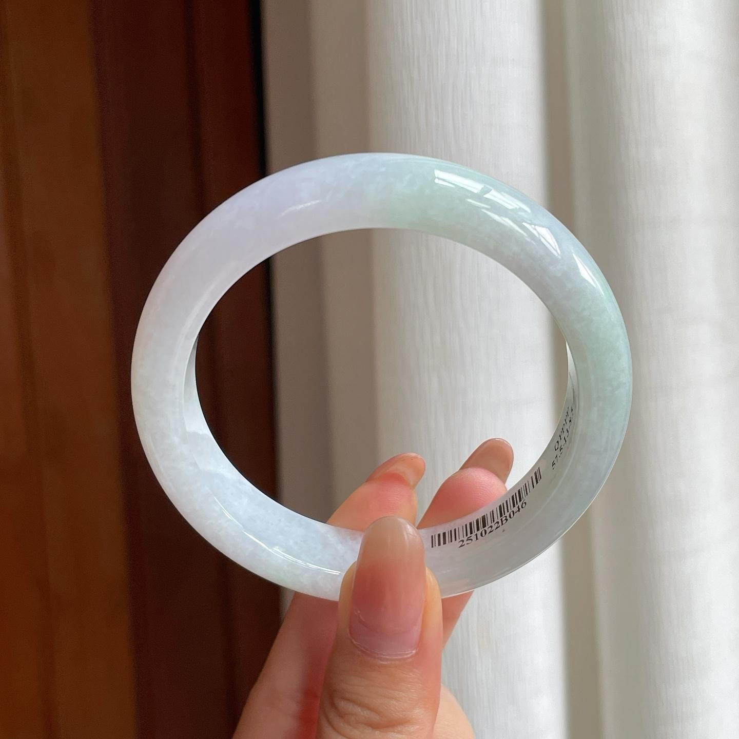 糯冰带色翡翠平安镯（57.2mm)（yc365765）