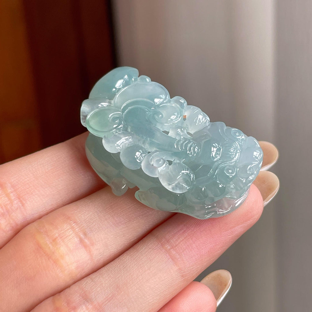 糯冰蓝晴翡翠貔貅（yc406445）