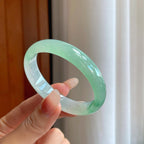 糯冰飘花翡翠贵妃镯（53.6mm）（yc270329）