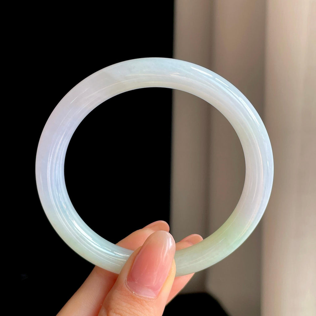 糯冰春彩翡翠圆条手镯（55.5mm)（yc342563）