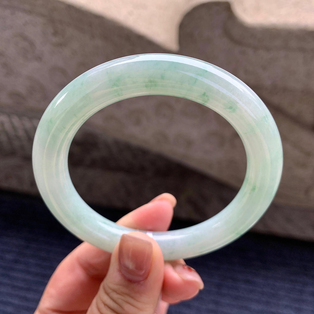 细糯种飘绿花圆条手镯 57.6圈口 天然缅甸A货翡翠（yc346966）