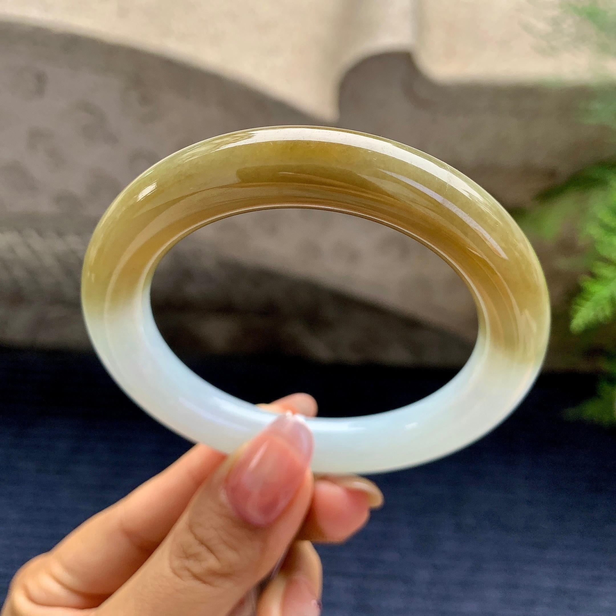 细糯种黄翡圆条手镯（55.2mm）（yc280872）