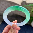 糯冰种翠绿圆条手镯（55.8mm）（yc228500）