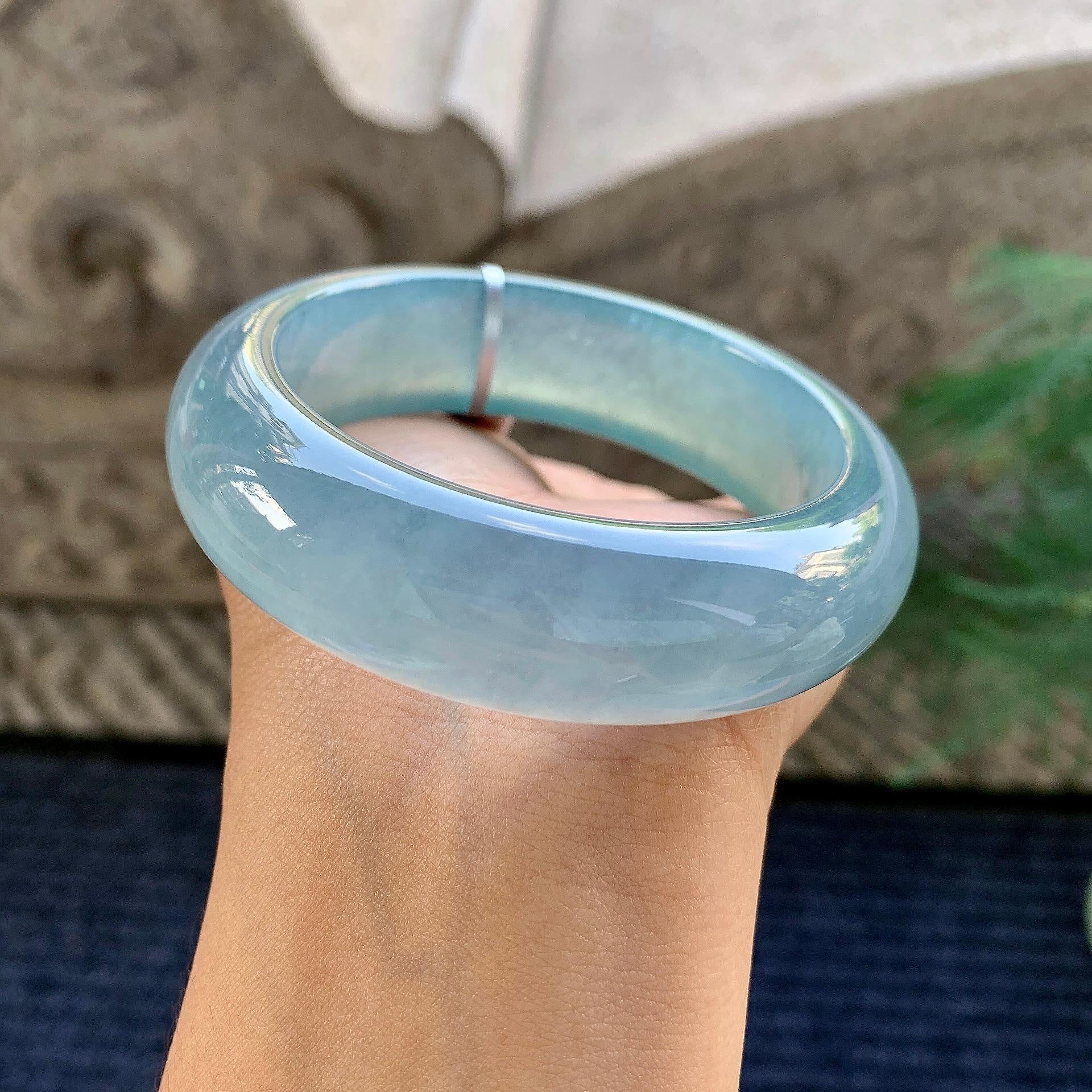 糯冰种蓝底宽版轮胎手镯（56.1mm）（yc243441）